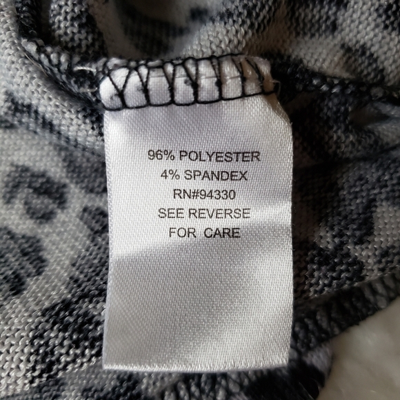 T/O Takeout Leopard Print Lightweight Hoodie Hooded Sweater Gray Black Size XS - Picture 6 of 7